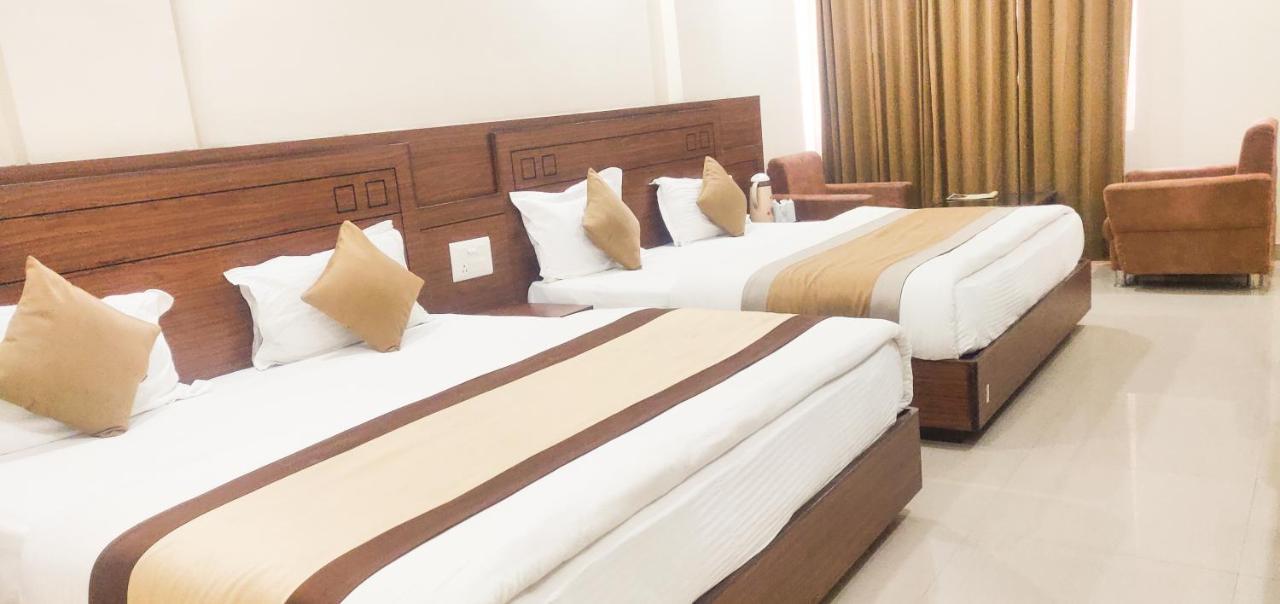 Hotel The Vaishno Devi Hills Katra  Εξωτερικό φωτογραφία