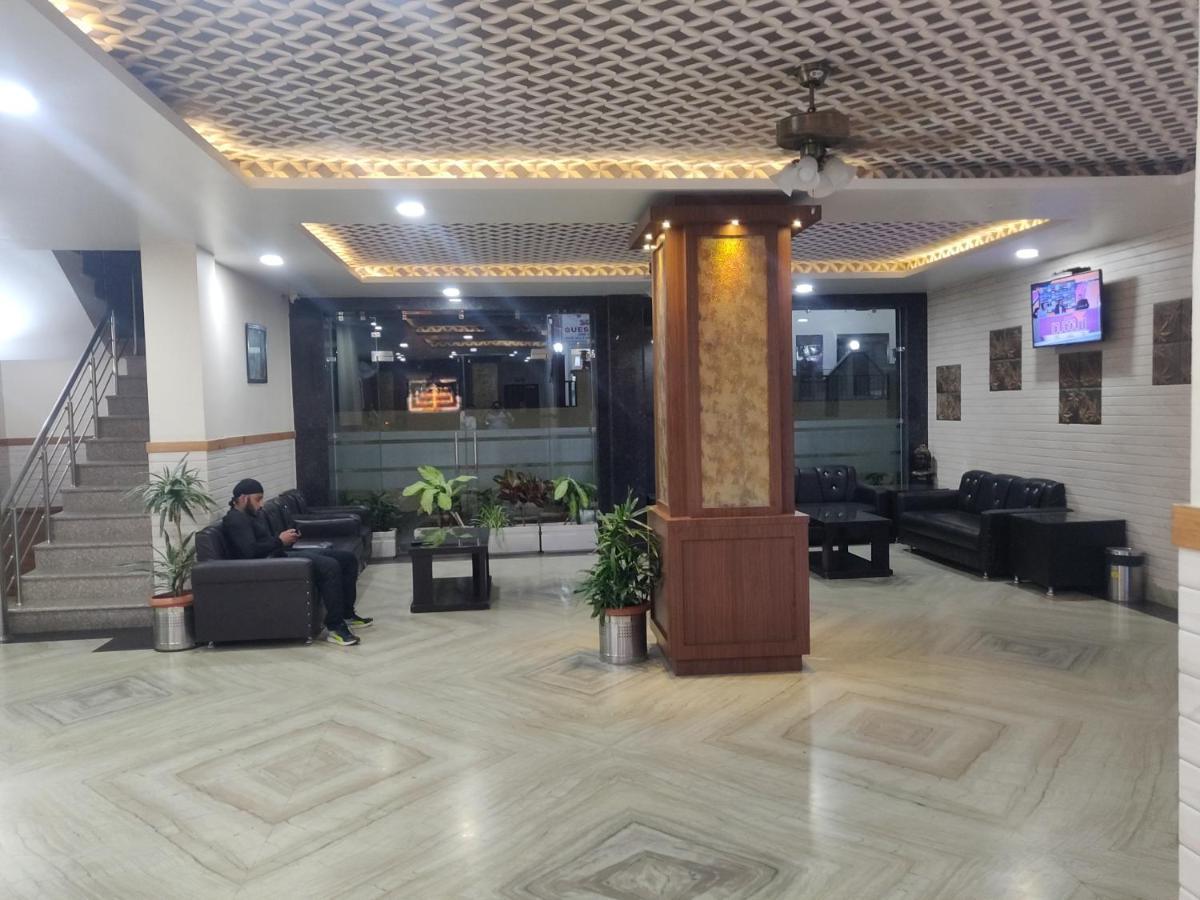 Hotel The Vaishno Devi Hills Katra  Εξωτερικό φωτογραφία