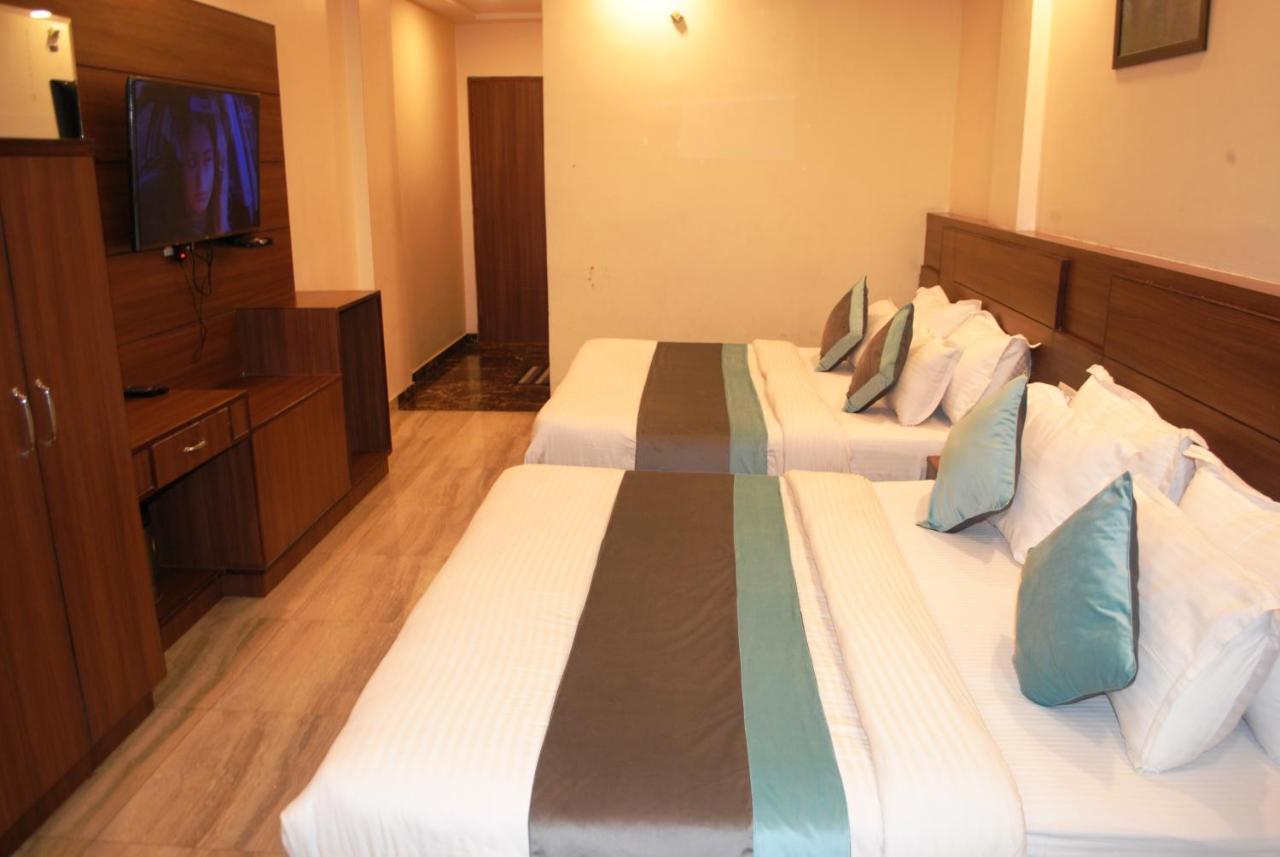 Hotel The Vaishno Devi Hills Katra  Εξωτερικό φωτογραφία