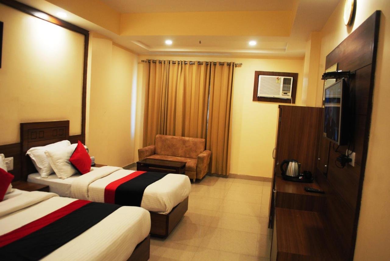 Hotel The Vaishno Devi Hills Katra  Εξωτερικό φωτογραφία